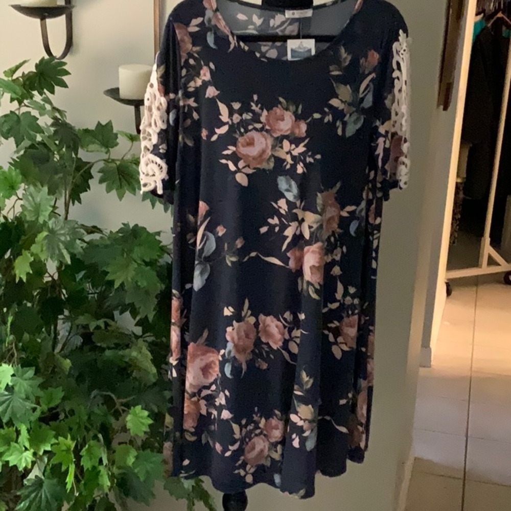 Floral Dress with Lace Sleeves NWT